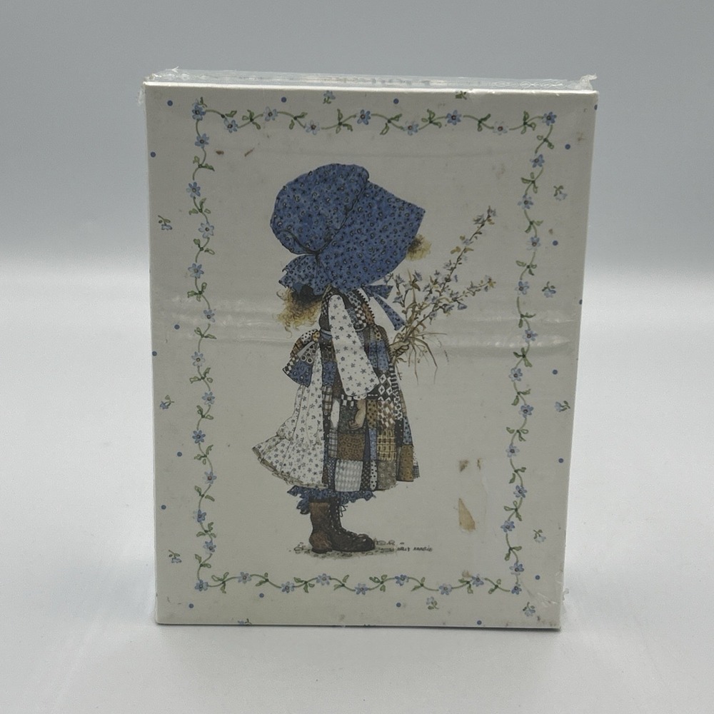2001 Holly Hobbie Stationary 12 Blank Note Card Set + Keepsake Box NEW SEALED